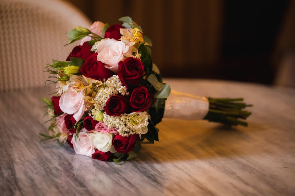 Beautiful bridal bouquet flowers